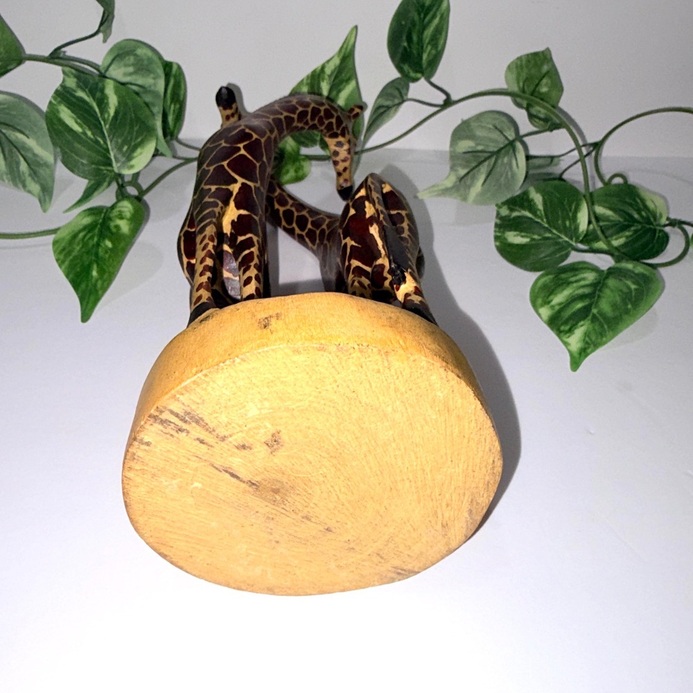Hand Carved Wooden Giraffe Sculpture Intertwined Necks Hand Painted 12.5" - Picture 8 of 16